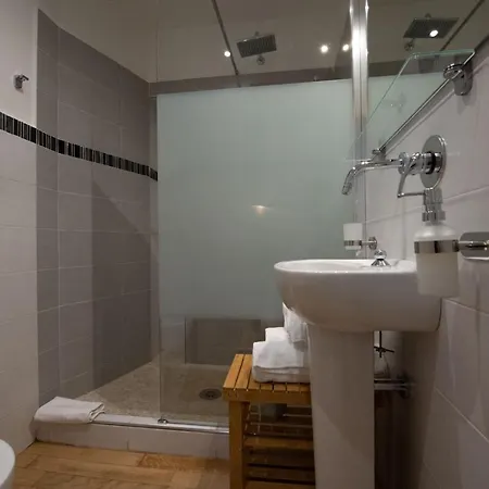 Domus Castroni Germanico 4*