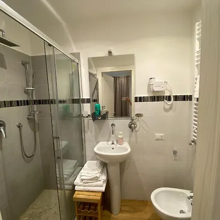 住宿加早餐酒店 Domus Castroni Germanico 4*