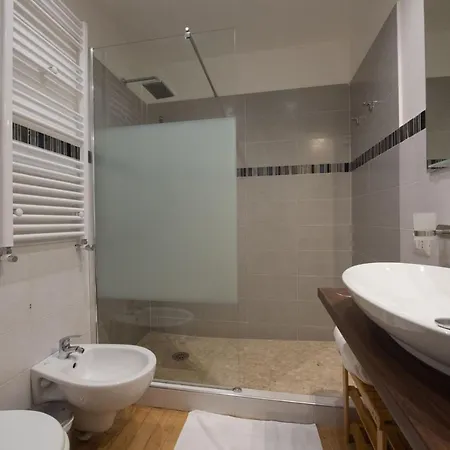 Domus Castroni Germanico Couette-café *