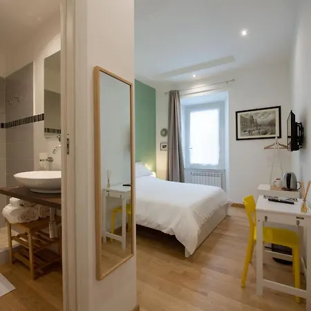 Domus Castroni Germanico 4*