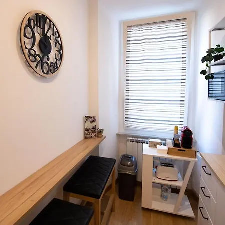 Domus Castroni Germanico B&B 로마