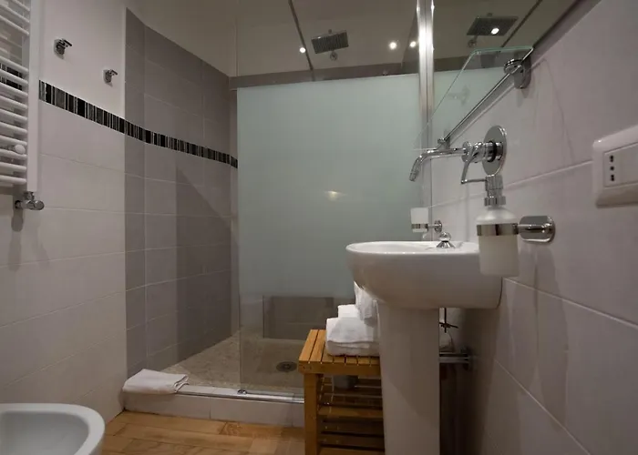 Domus Castroni Germanico 4*