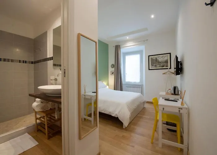 Domus Castroni Germanico 4*