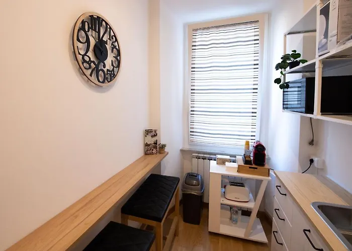 Domus Castroni Germanico Bed & Breakfast Roma